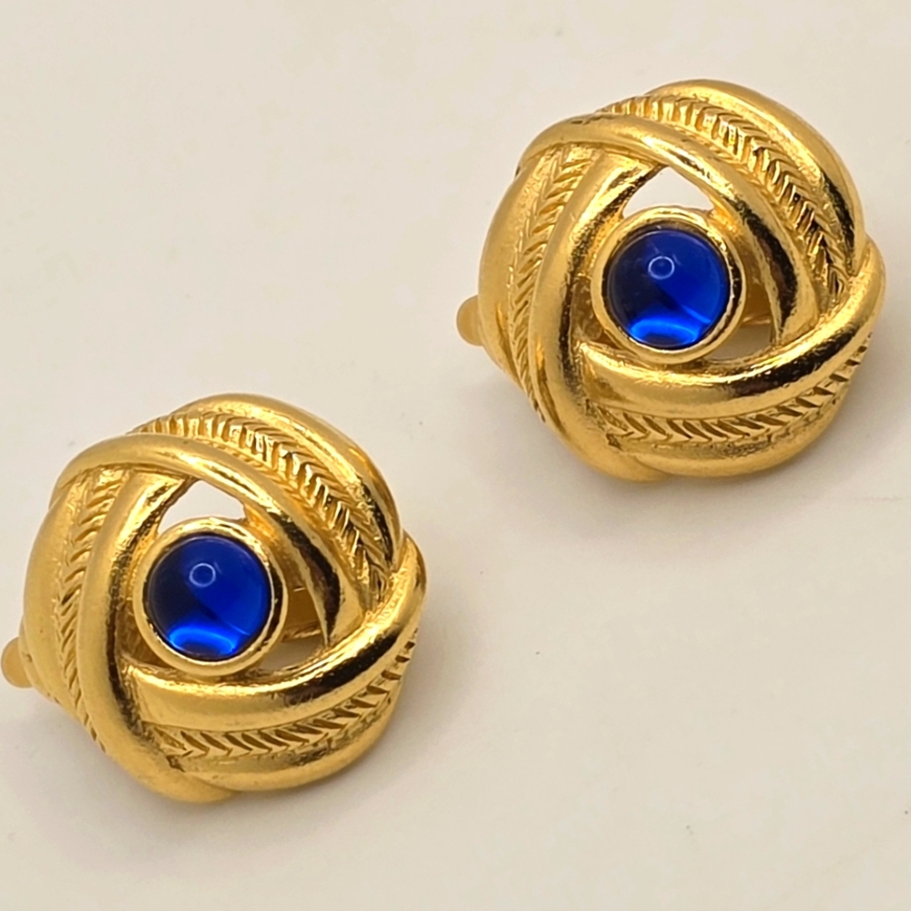 Vintage Trifari Love Knot Earrings Clip Blue Cabochon Gold Tone Signed